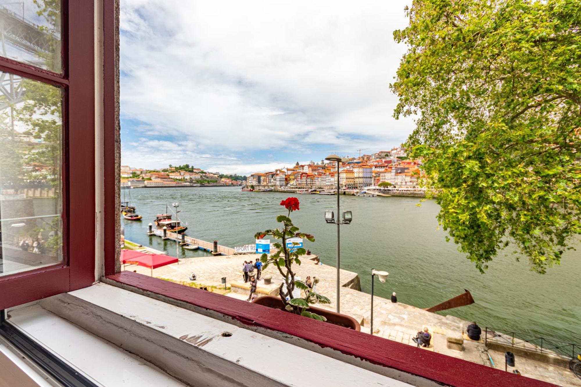 Nortesoul Porto A Vista Вила Нова ди Гая Екстериор снимка
