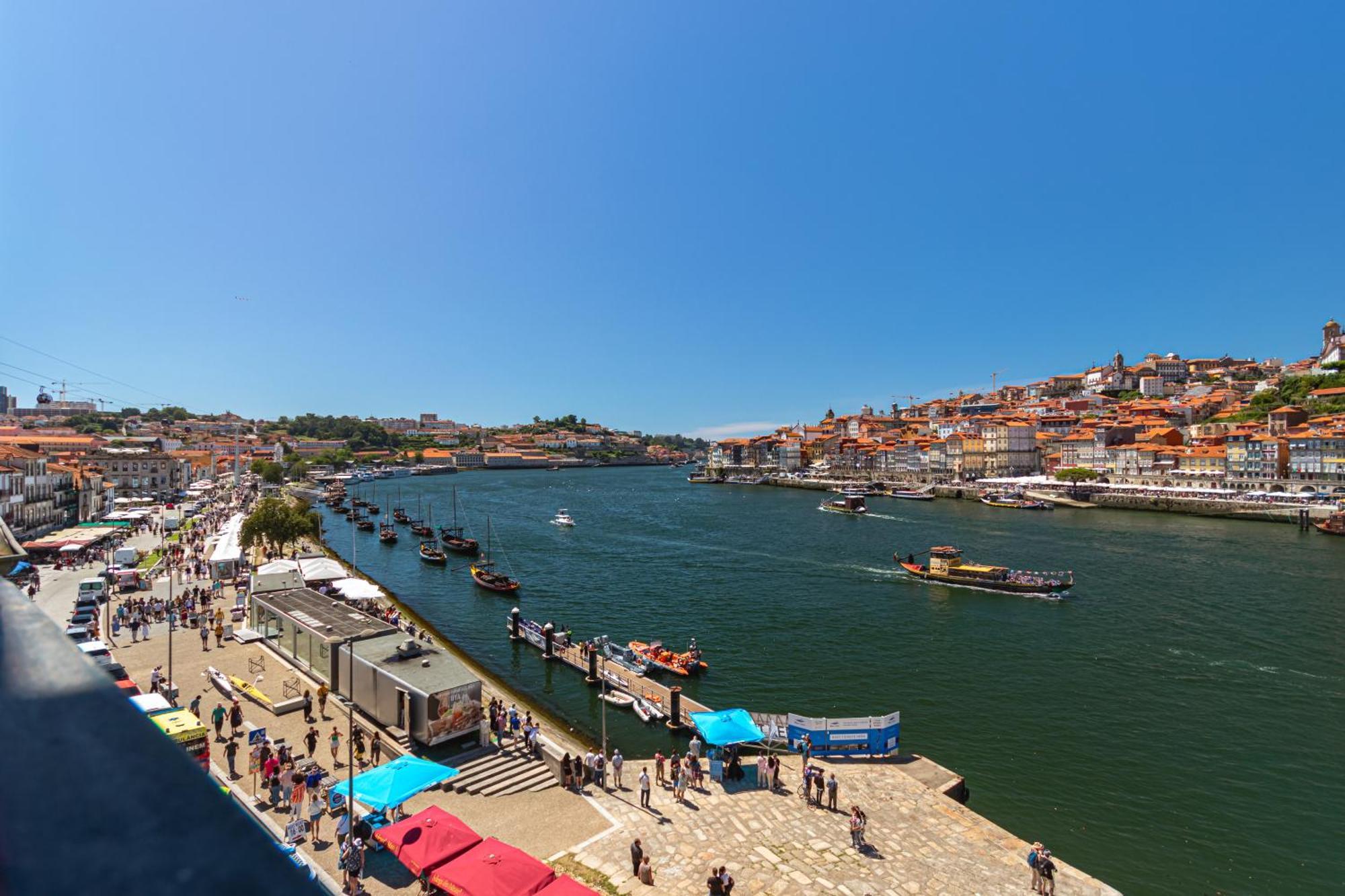 Nortesoul Porto A Vista Вила Нова ди Гая Екстериор снимка